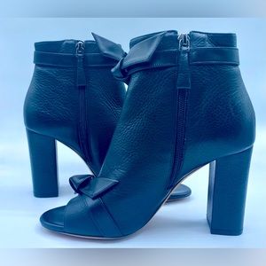 Alexandre Birman women’s size 37 1/2 open toe black leather booties